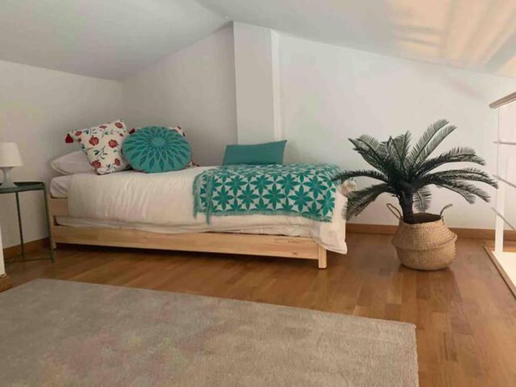 Acojedor Duplex En Balaguer Apartment Exterior foto